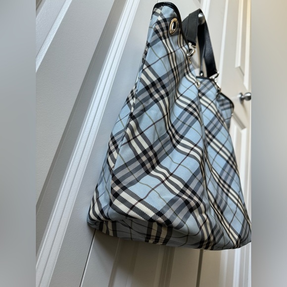 Burberry Blue Label Convertible Tote (Japan exclusive) in excellent condition - Picture 6 of 12